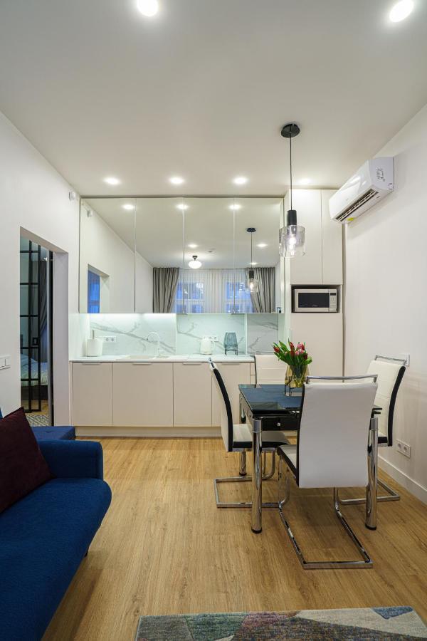 Moder Chic Apartment In Center-Prime Rentals Kaunas Buitenkant foto